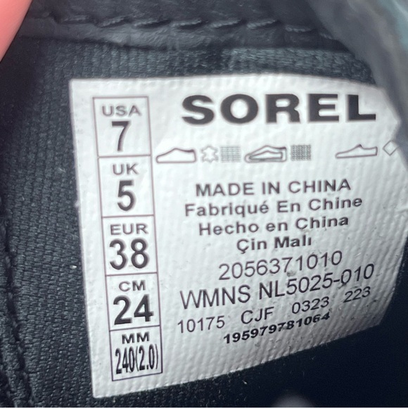 Sorel Women's Evie II Zip Ankle Bootie US7 Black Leather $150 - Picture 9 of 13